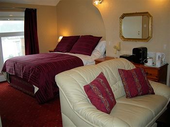 The Bringewood Guest house 4*